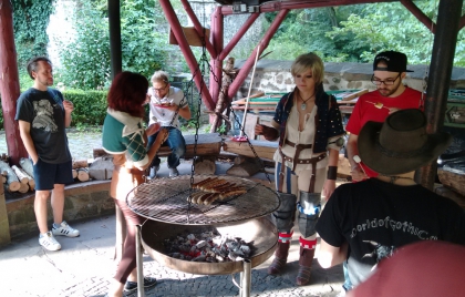 https://www.the-witcher.de/media/content/ct17-2017-08-05_Grillabend_by_Lotherien_s.jpg
